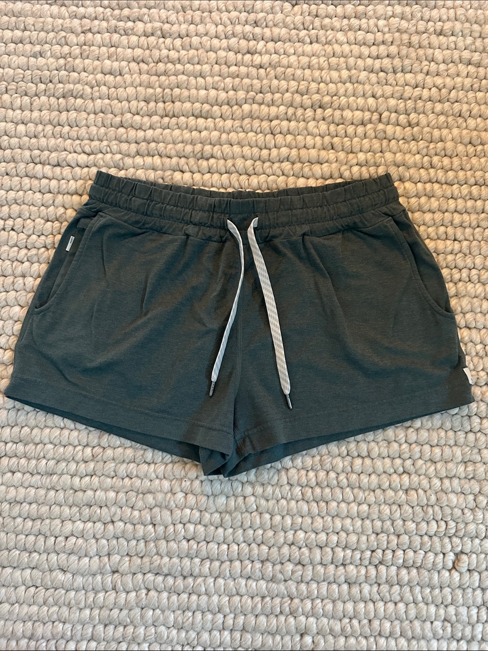 Vuori Halo Performance Shorts Black Heather Size Small